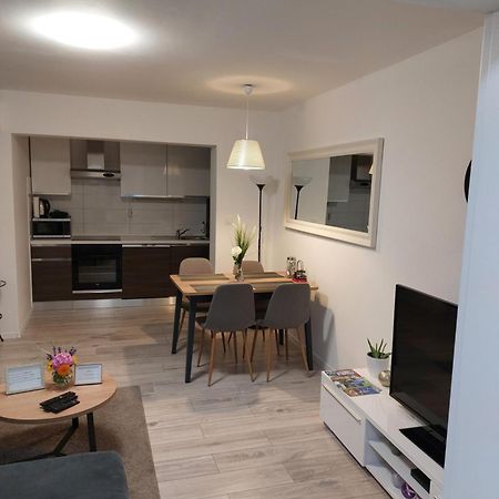 Two Bedroom Apartment Kastav Exterior photo